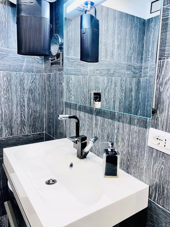 Апартаменты Residenza Toraldo Рим Экстерьер фото