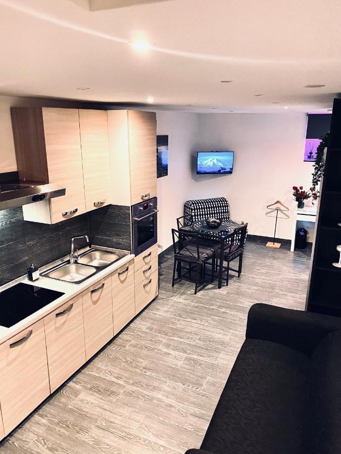 Апартаменты Residenza Toraldo Рим Экстерьер фото