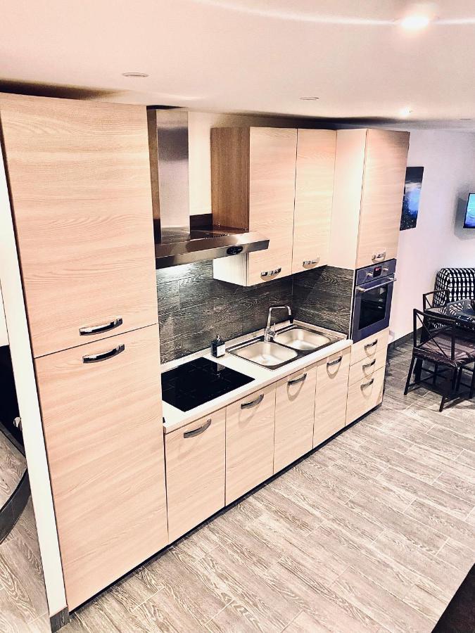 Апартаменты Residenza Toraldo Рим Экстерьер фото