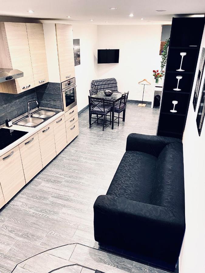 Апартаменты Residenza Toraldo Рим Экстерьер фото